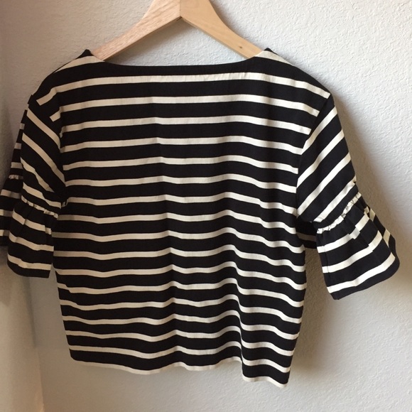*SOLD* J.Crew Ruffle Sleeved Striped Top Size S - Picture 6 of 8
